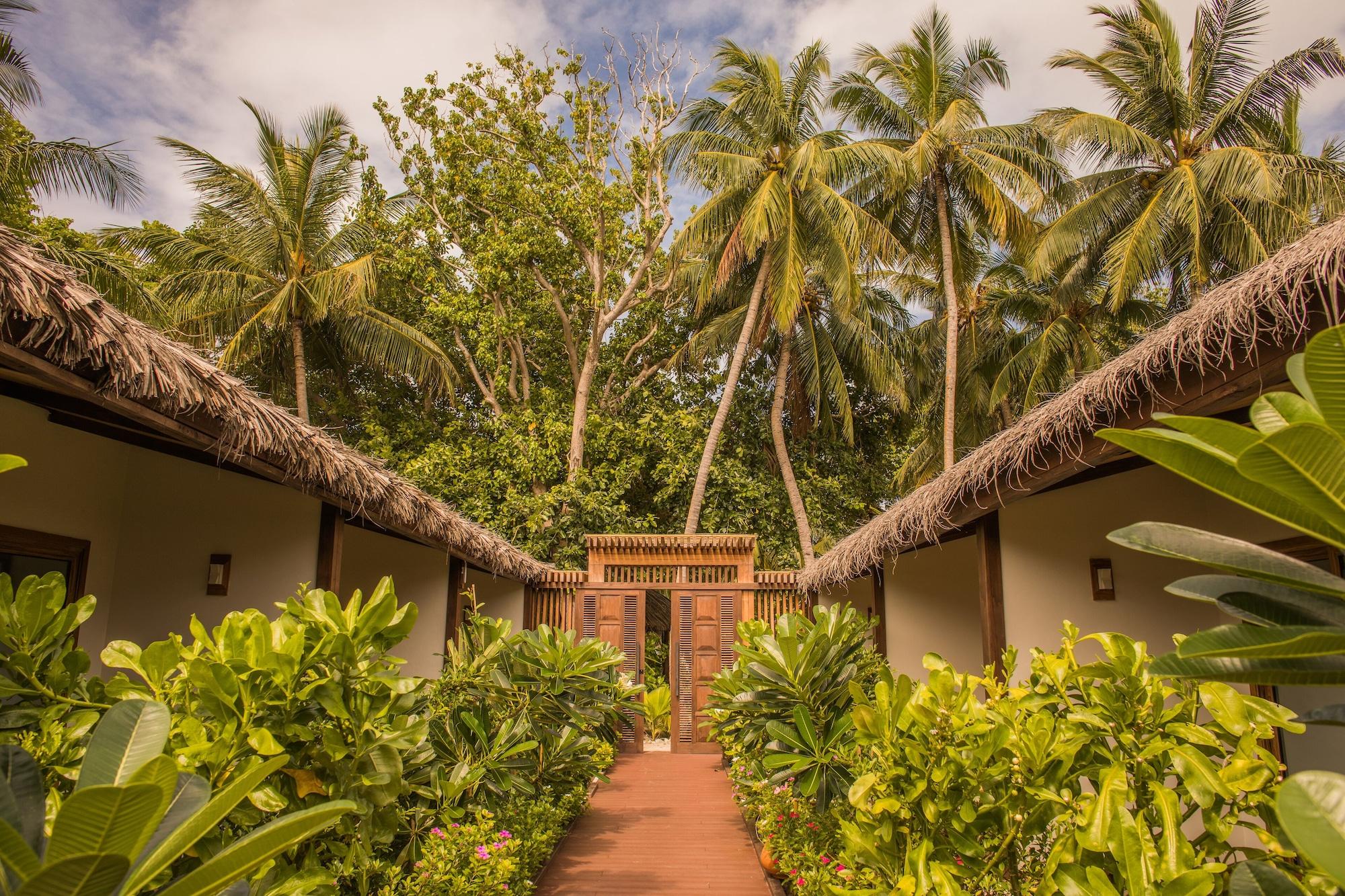 Plumeria Maldives Thinadhoo  Exterior foto