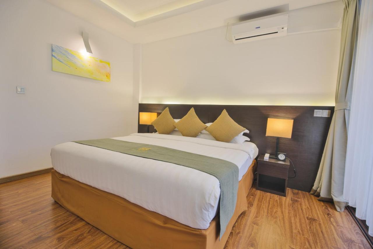 Plumeria Maldives Thinadhoo  Exterior foto