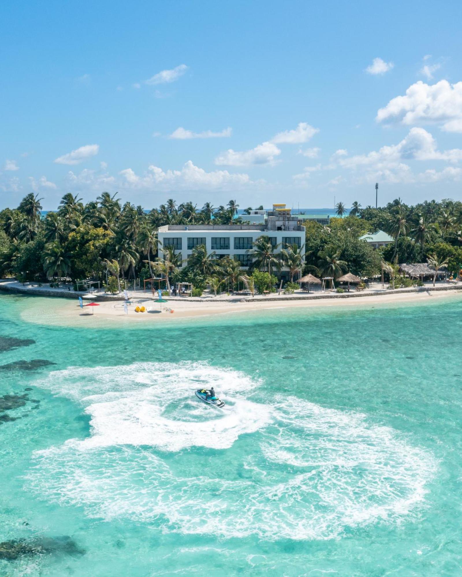 Plumeria Maldives Thinadhoo  Exterior foto